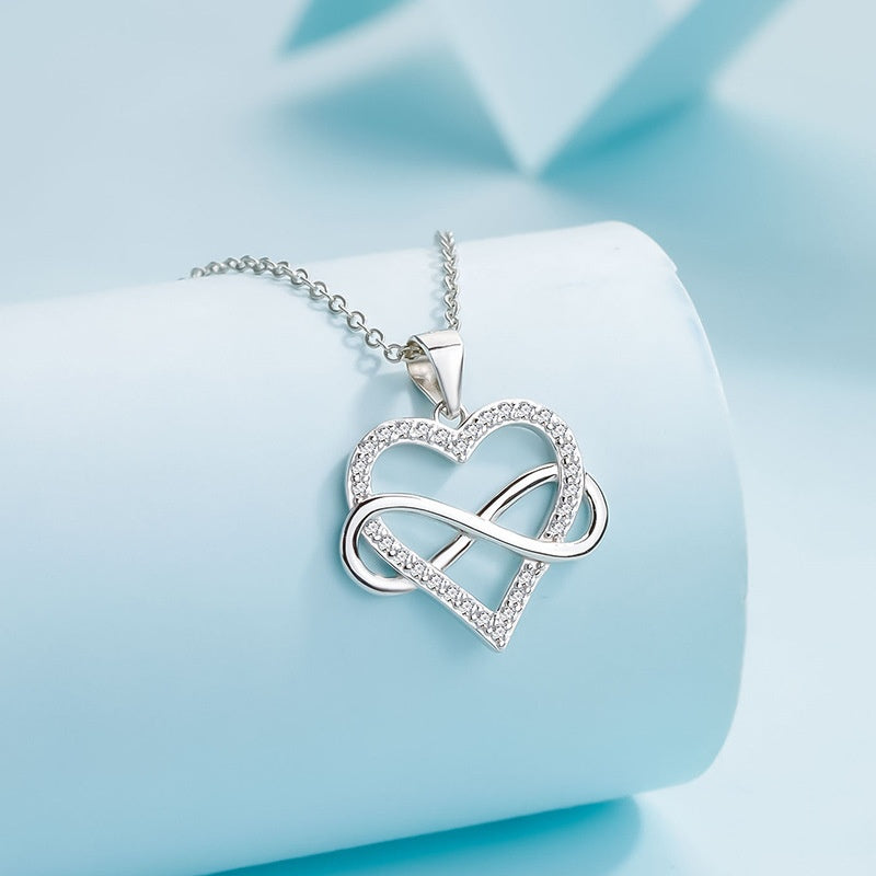 Unlimited love necklace